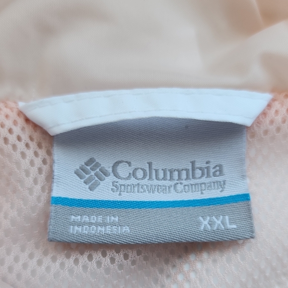COLUMBIA Women's Arcadia II White & Peach Omni Tech Rain Jacket - Picture 2 of 10